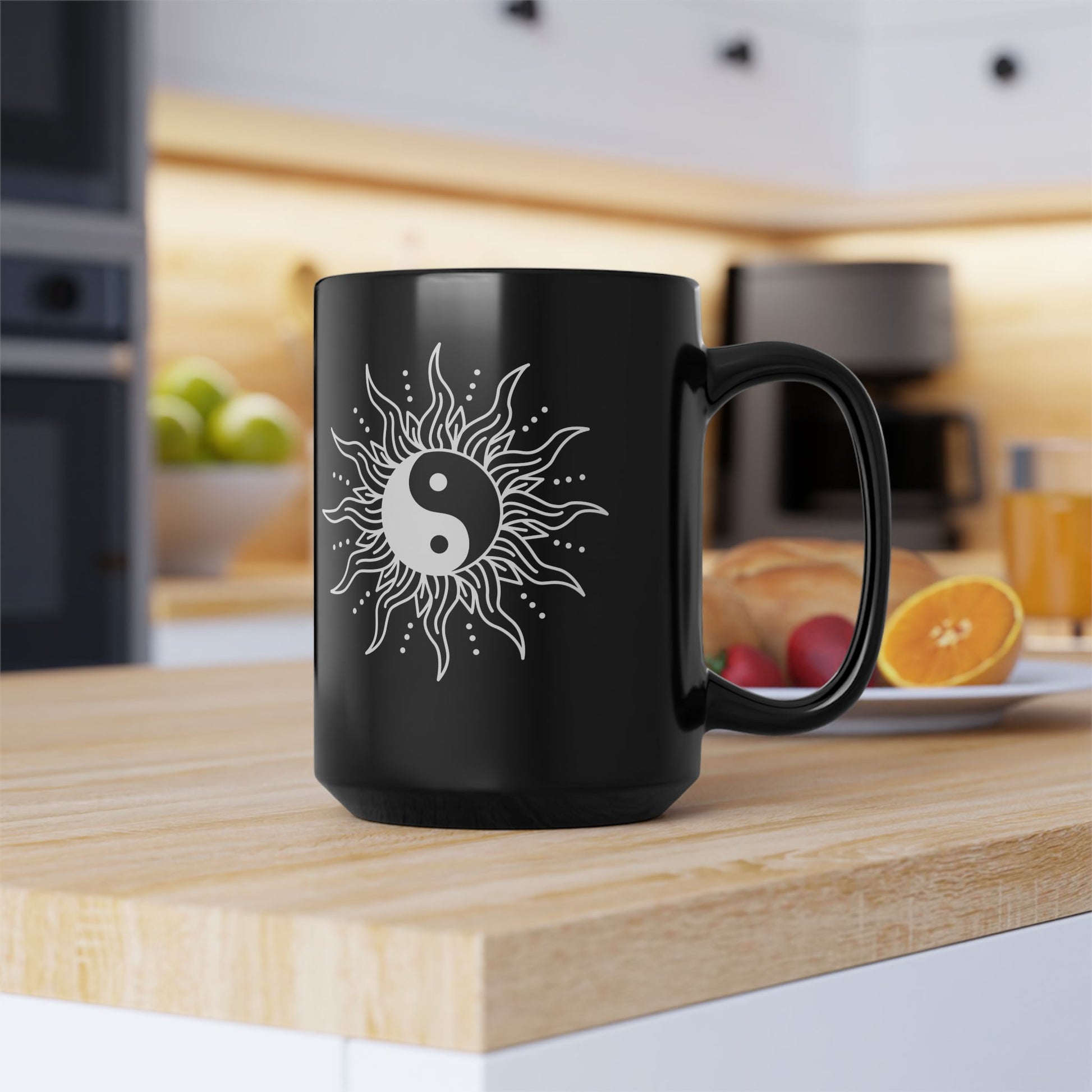 YING YANG SONNE • Spirituelles Design • 440ml XXL Kaffeebecher Schwarz - YOGA SANTA