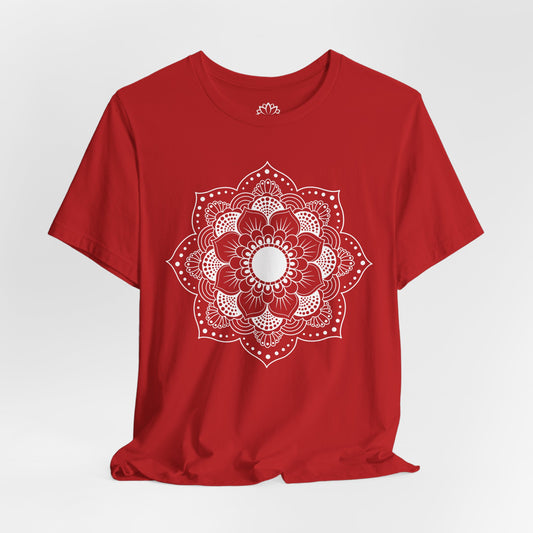 MANDALA BLUME HANDGEZEICHNET ÄSTHETISCHES BLUMENMOTIV • T-shirt Damen & Herren • Baumwolle 🌿