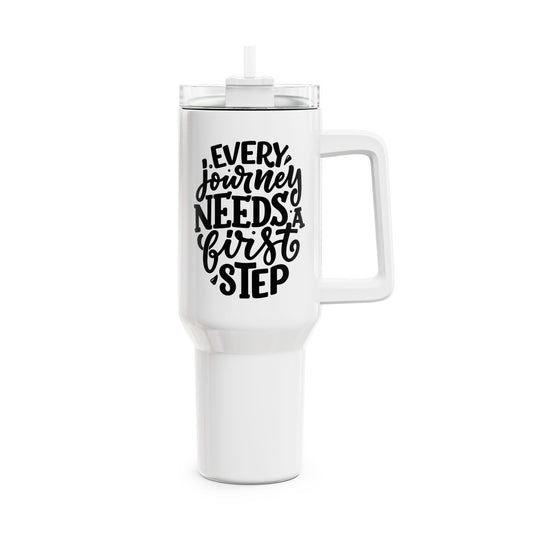 EVERY JOURNEY NEEDS A FIRST STEP • Motivation Spruch • Tumbler mit Henkel & Strohhalm • XXL Reisebecher 1,2L - YOGA SANTA