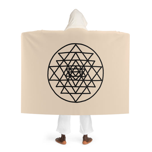 Shri Yantra (Shri = heilig) bewirkt den Sieg über das Böse • Spirituelle Kapuzen Kuscheldecke • Wohndecke Sherpa 130cm x 180cm