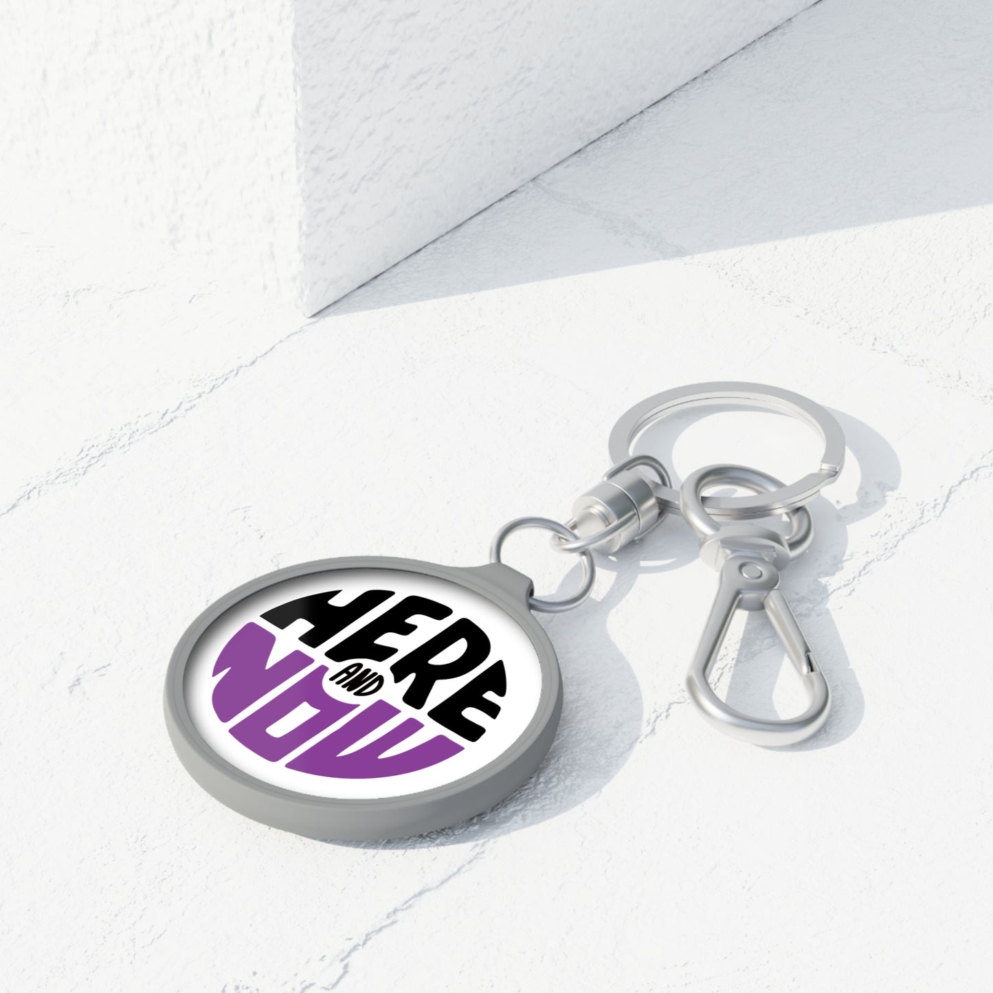 HERE AND NOW - Achtsamkeitsübung Yoga • Edler Luxus Schlüsselanhänger mit Karabiner für Frauen & Männer