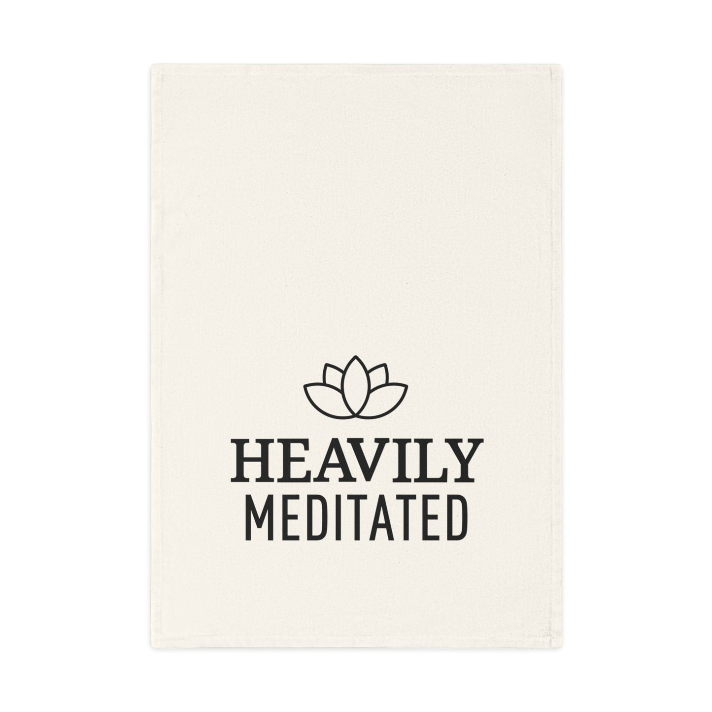 HEAVILY MEDITATED - YOGA SPRUCH MEDITATION • Achtsamkeits-Deko Küche • Baumwolltuch CremeWeiß 50x70cm • Küchentuch Einfarbig mit Design • Besonders Weicher Stoff • BIO Baumwolle - YOGA SANTA