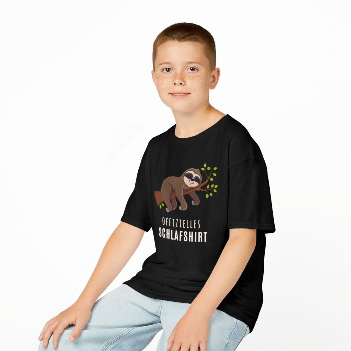 OFFIZIELLES SCHLAFSHIRT SLOT FAULTIER MOTIV COMIC • Pijama Schlafoberteil Oversize Kinder T-Shirt Mädchen Jungen • BIO Baumwolle 🌿