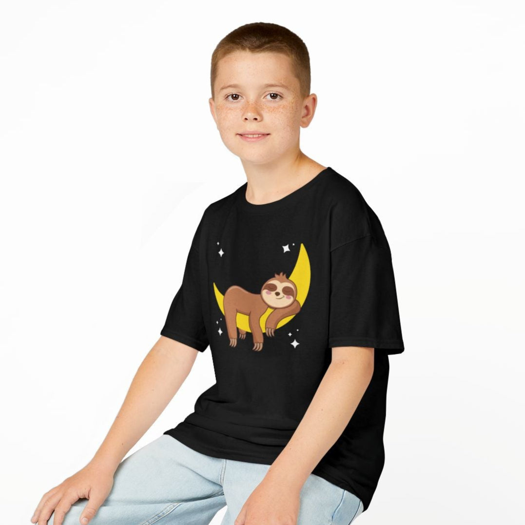 FAULTIER SLOT CHILLT LÄSSIG COOL im Mond unter Sternen • Pijama Schlafoberteil Oversize Kinder T-Shirt Mädchen Jungen • BIO Baumwolle 🌿