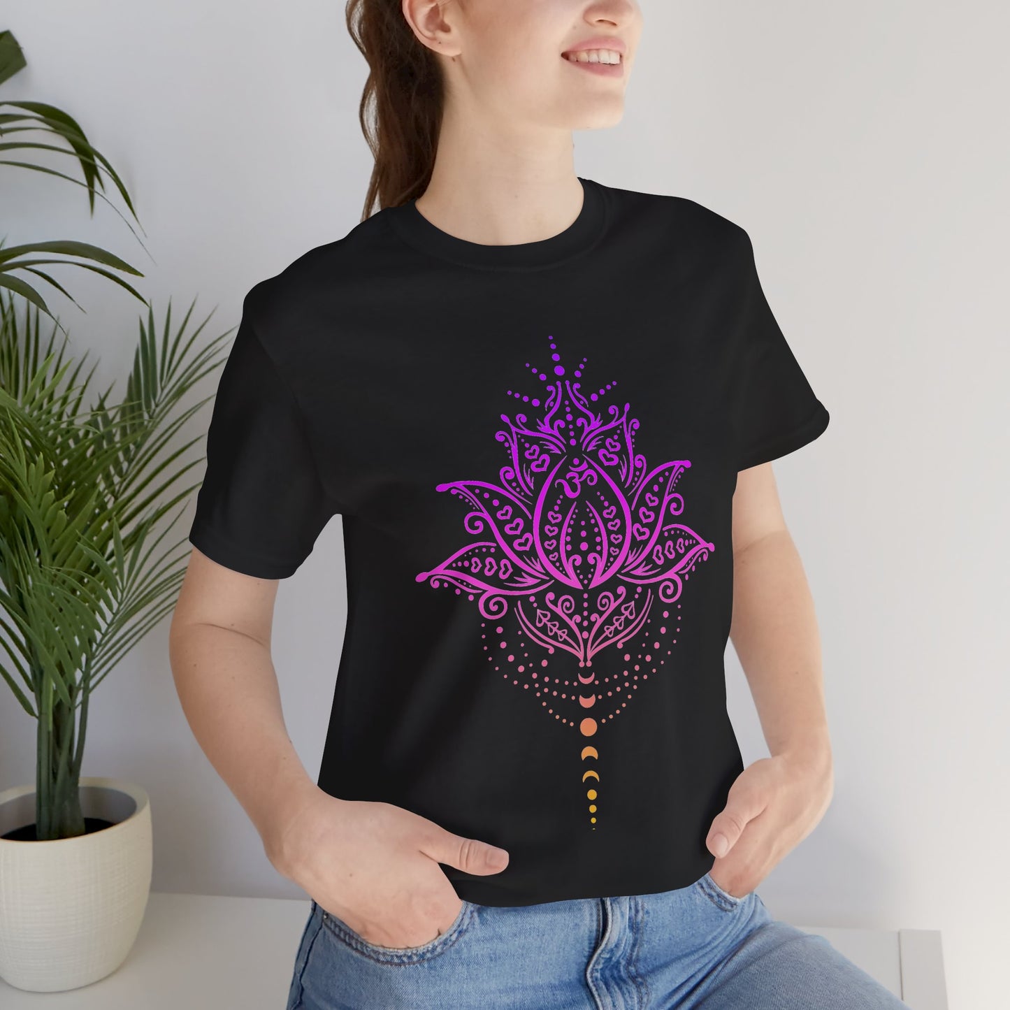 LOTUSBLUME HANDZEICHNUNG MONDPHASEN PINK • Ästhetisches T-shirt Damen & Herren • Baumwolle 🌿