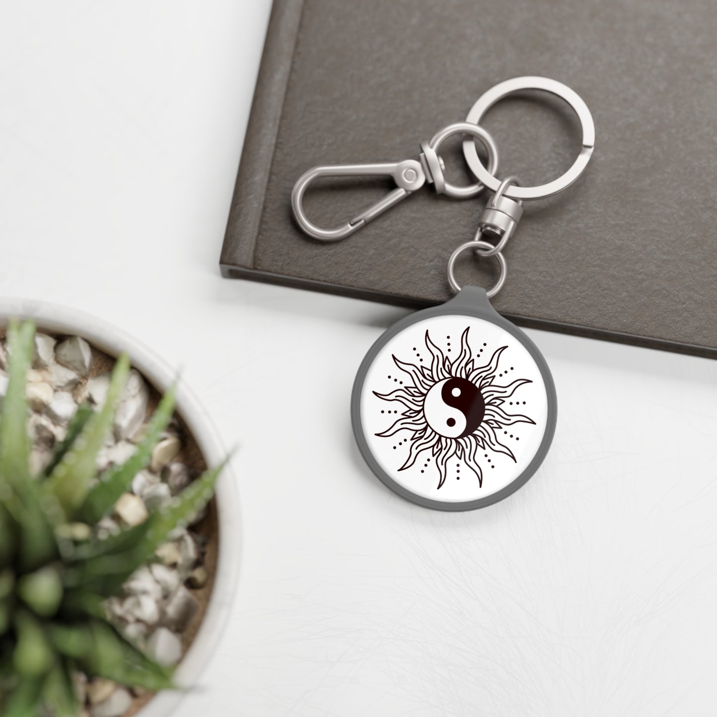 YING YANG SONNE - Spirituelles Symbol Buddhistisches • Edler Luxus Schlüsselanhänger mit Karabiner für Frauen & Männer