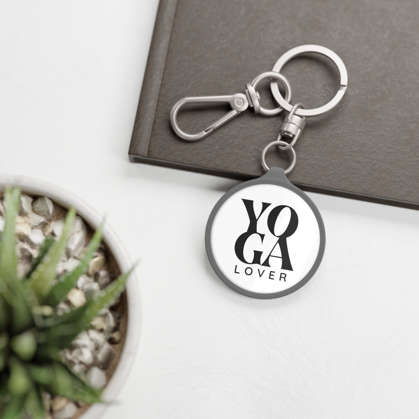 YOGA LOVER • Edler Luxus Schlüsselanhänger mit Karabiner für Frauen & Männer