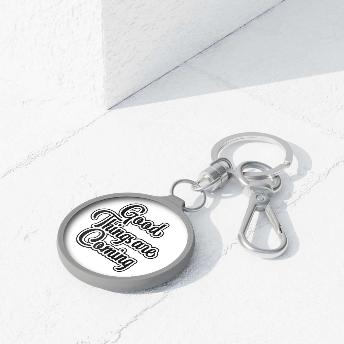 GOOD THINGS ARE COMING - Positive Affirmation • Edler Luxus Schlüsselanhänger mit Karabiner für Frauen & Männer