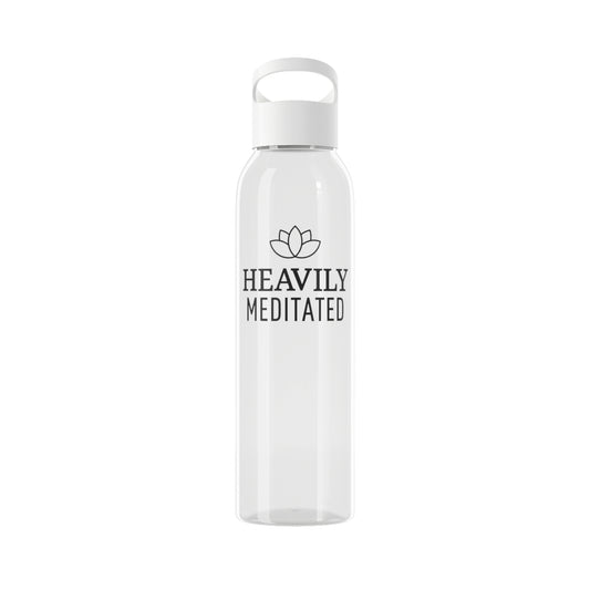 HEAVILY MEDITATED • YOGA MEDITATION SPRUCH LOTUSBLÜTE BLUME • Wasserflasche Sky 650 ml - YOGA SANTA